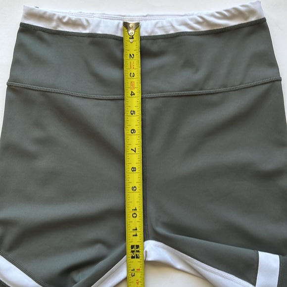 ALL FENIX Cora Khaki Mesh Legging - Picture 11 of 14